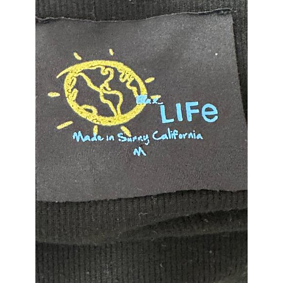 Blue Life black off shoulder short sleeves crop top size M - Picture 3 of 9